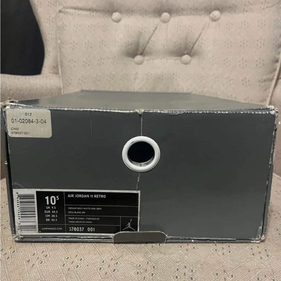 Air Jordan 11 cool gray size 10.5 - Picture 9 of 11